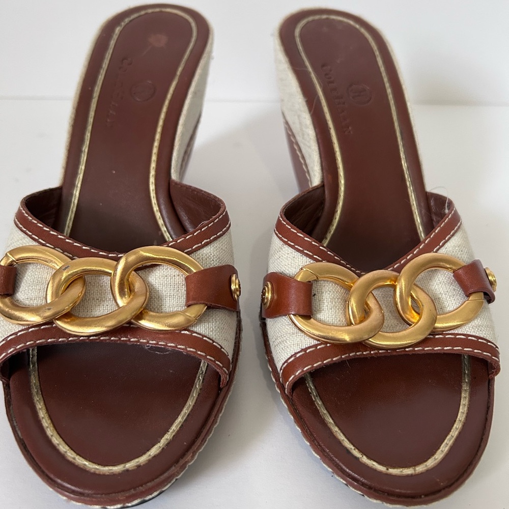 NEW Cole Haan Kina Wedge Natural Linen (8-M)  D19020. Never worn without a box.